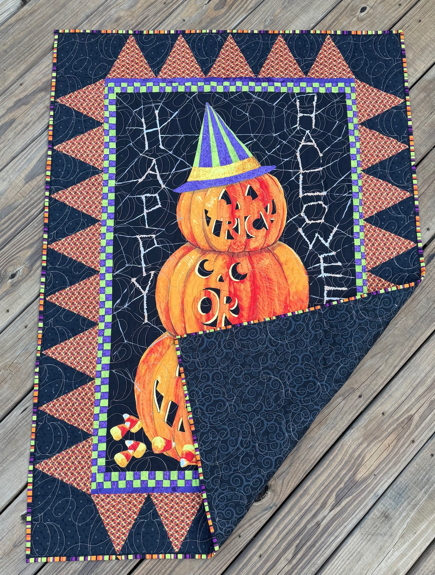Pumpkin Parade 35" x 49.5" Handmade Halloween Quilt / Wall Hanging