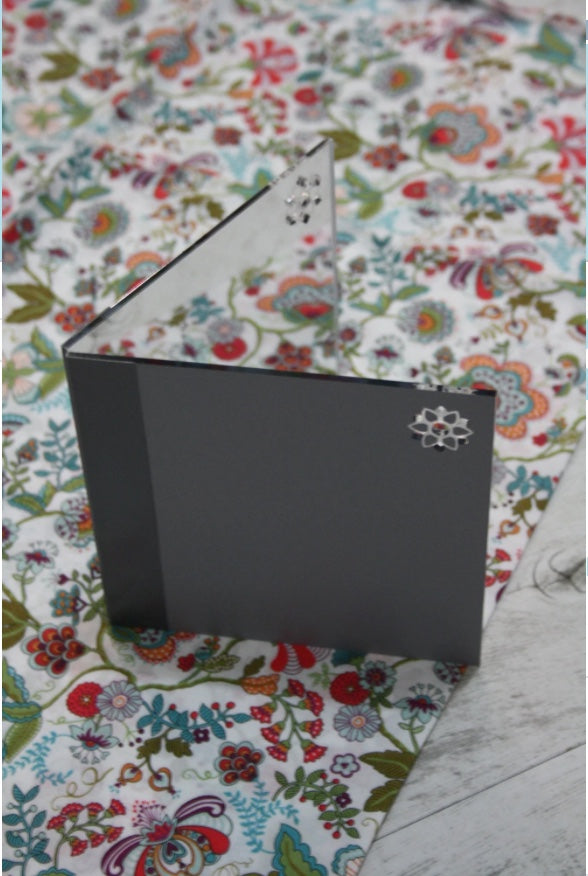 Fussy Cutting Mirror – notion – colorful textile design