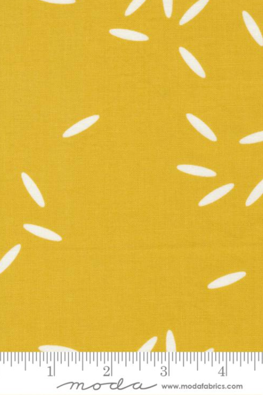 Filigree Rice Saffron – fabric – modern patchwork