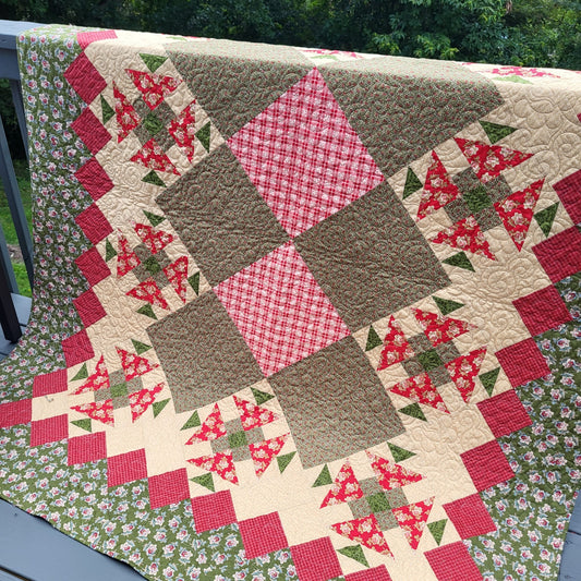Scarlet’s Medallion Quilt – 68" x 85" Handmade Throw / Twin / Full