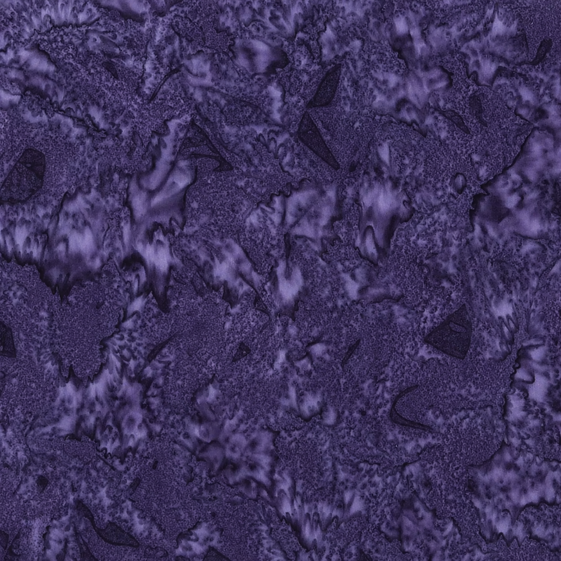 Expressions Batiks Hand-Dyes Dark Purple fabric close-up showing organic tonal variation and hand-dyed batik texture – 100% cotton quilting fabric by Riley Blake Designs