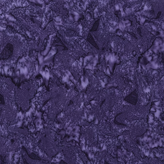 Expressions Batiks Hand-Dyes Dark Purple fabric close-up showing organic tonal variation and hand-dyed batik texture – 100% cotton quilting fabric by Riley Blake Designs