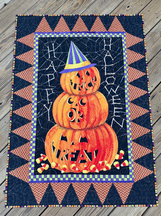 Pumpkin Parade 35" x 49.5" Handmade Halloween Quilt / Wall Hanging