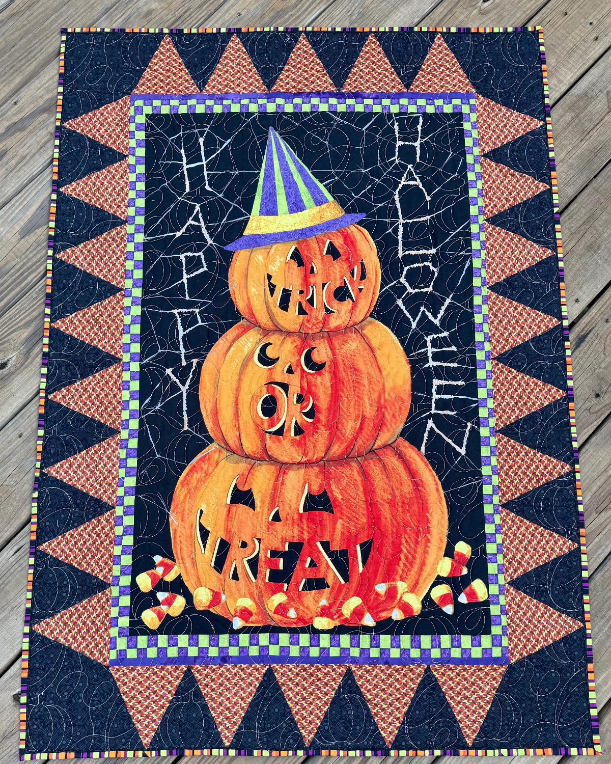 Pumpkin Parade 35" x 49.5" Handmade Halloween Quilt / Wall Hanging