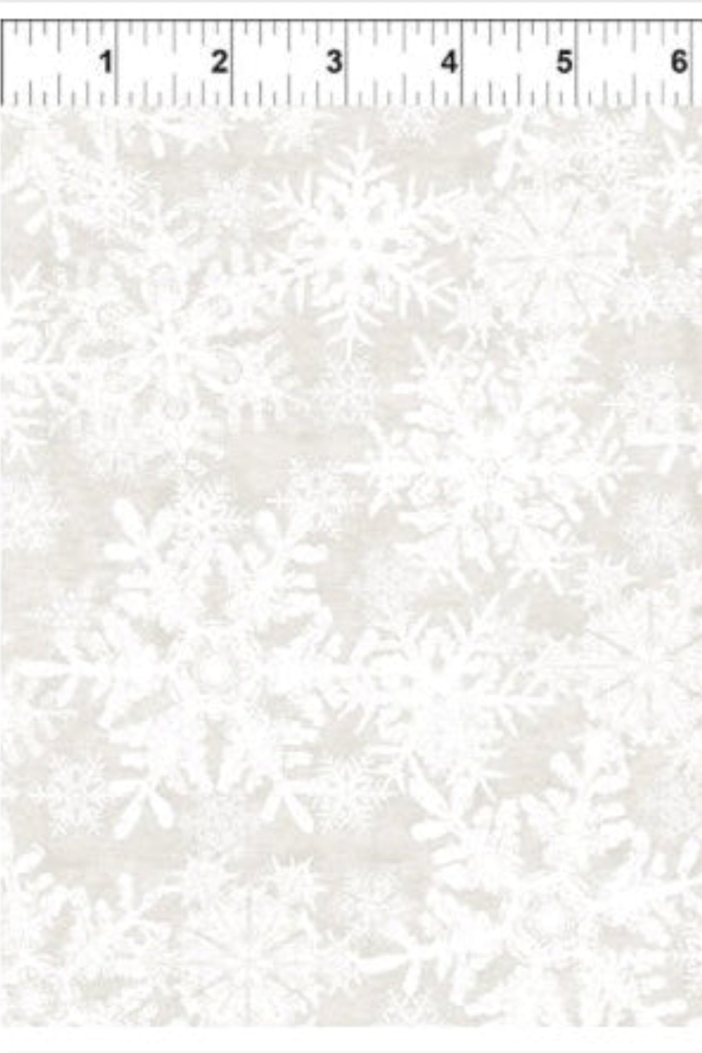 NYSNO White Snowflakes by Jason Yenter – premium quilting cotton with delicate snowflake pattern