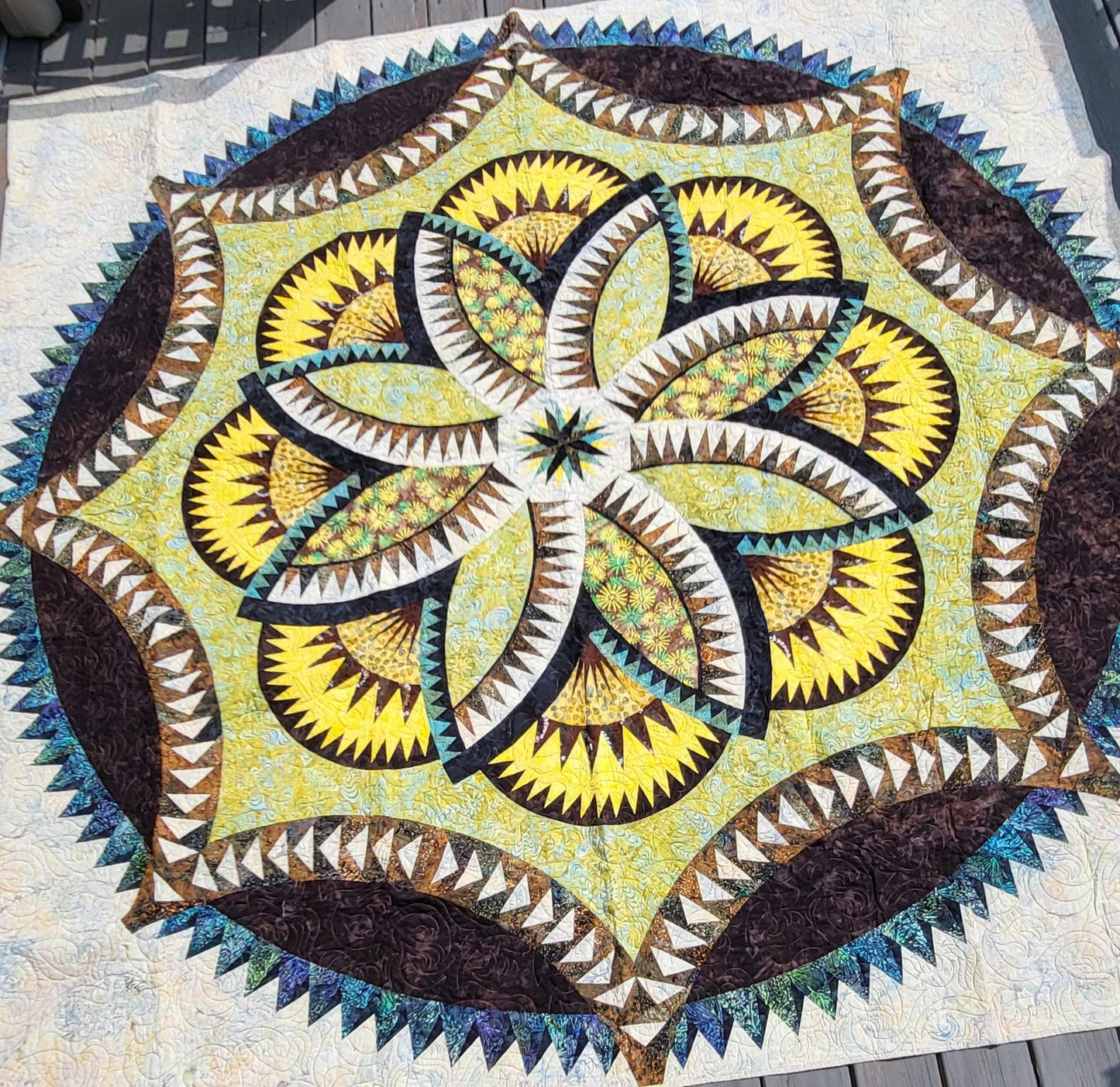 Lily Pond Hosta Quilt – 100" x 100" Handmade Queen/King Quilt