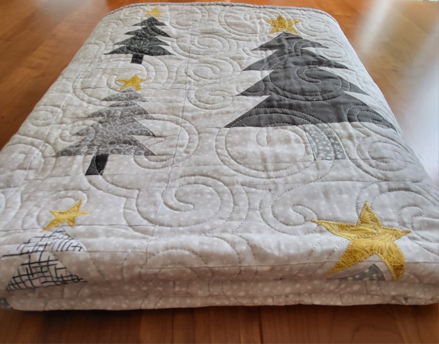 Those Trees  – 56" x 67" Handmade Lap / Throw / Twin Quilt
