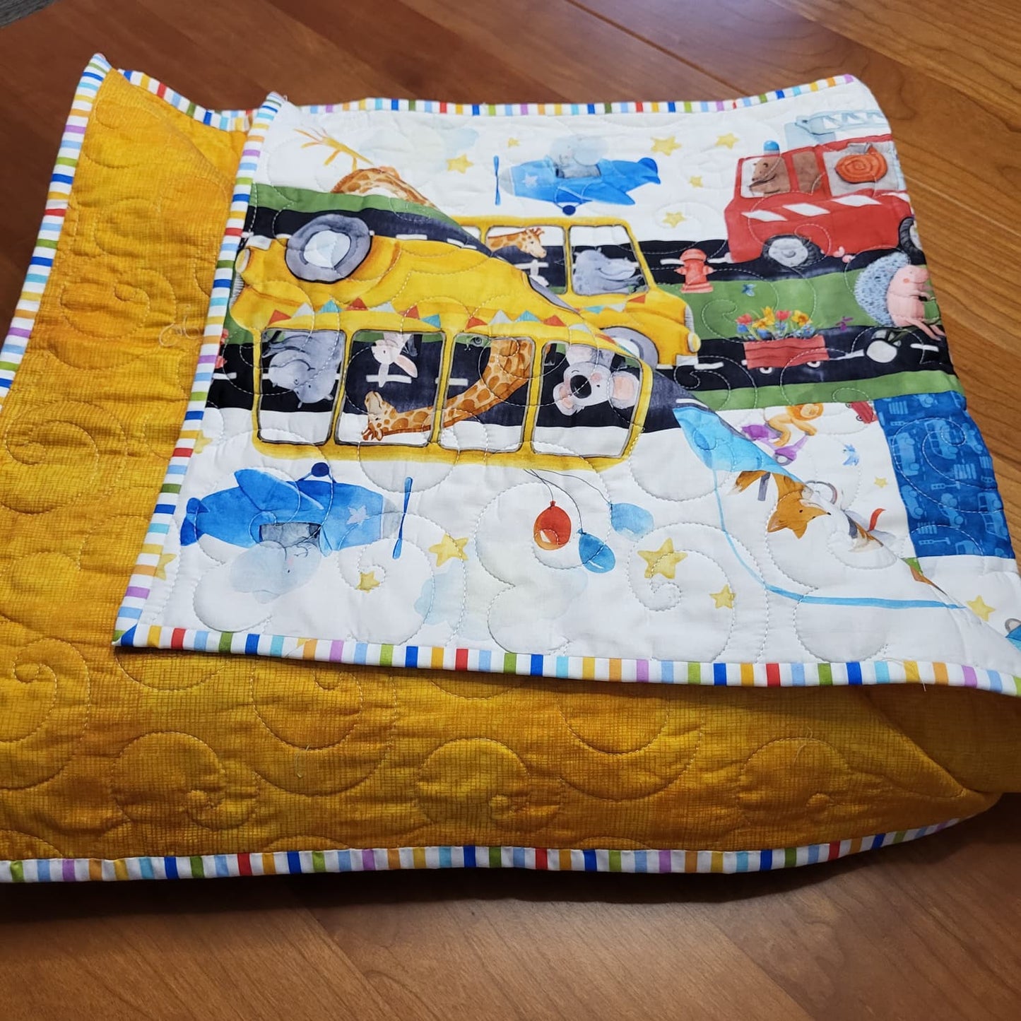 On the Go 71.5" x 79.5" Handmade Throw/Twin/Full Quilt