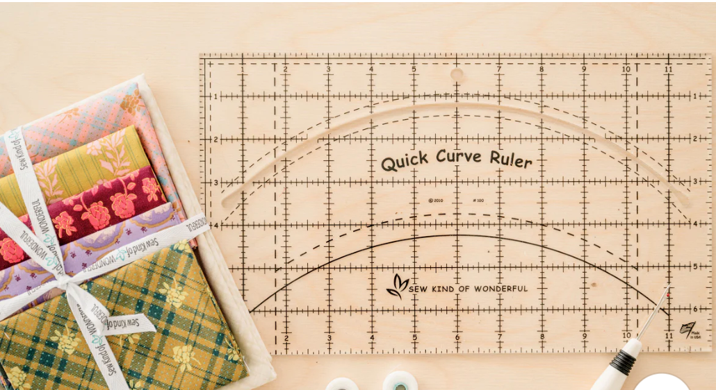 Curvy Log Cabin – quilt pattern – colorful textile design