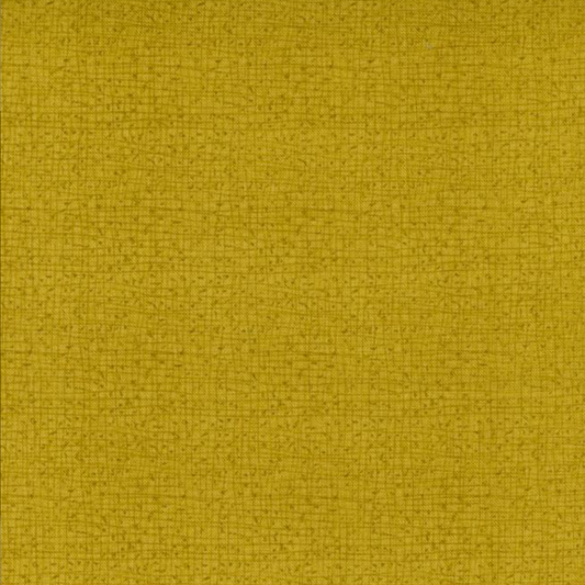 Thatched Green Cury quilting cotton fabric by Robin Pickens for Moda Fabrics — golden olive-curry tonal crosshatch blender. 100% cotton, 43–44" wide.