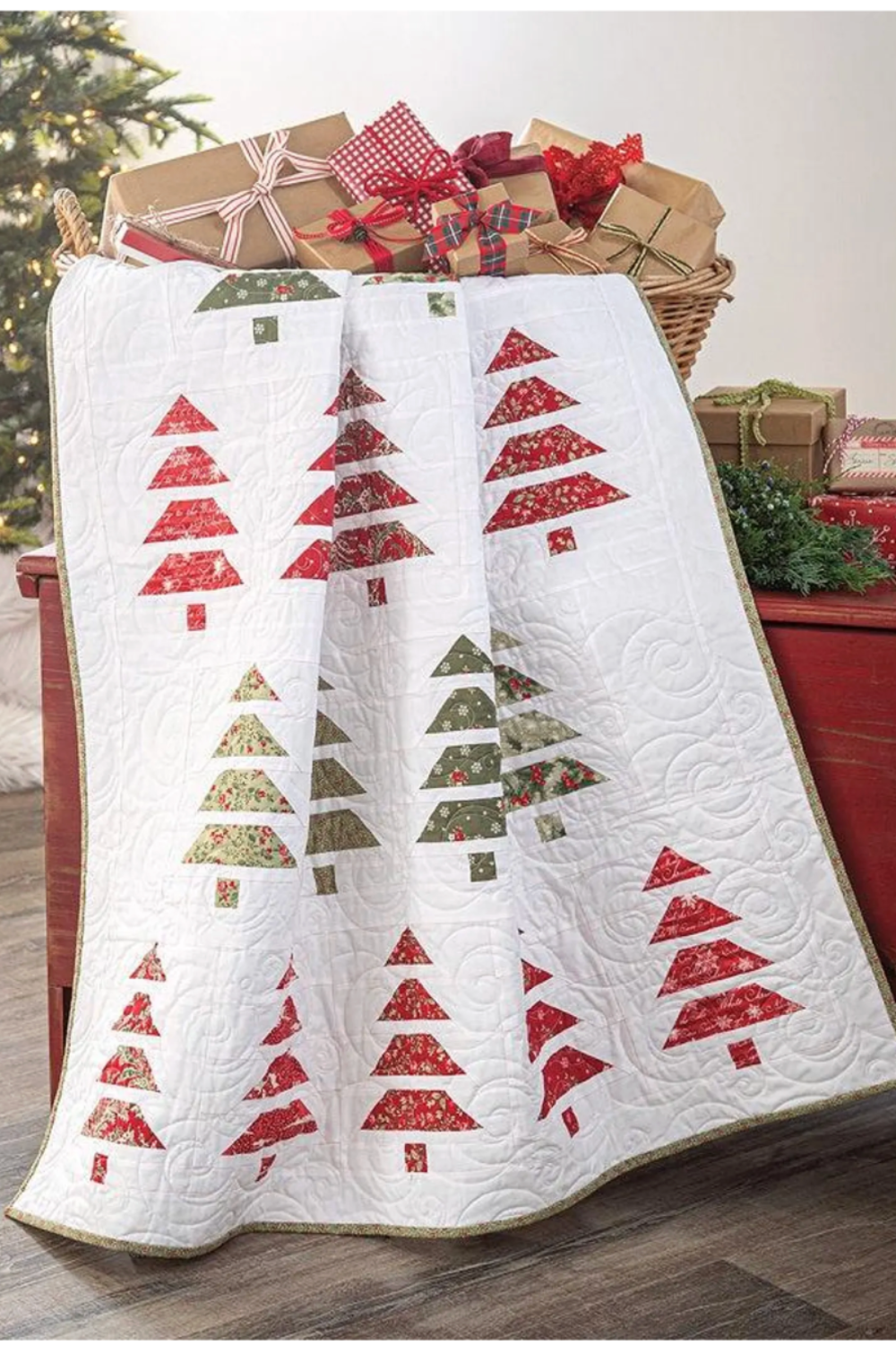 Christmas tree quilt pattern from Quilted Projects for All Seasons book
