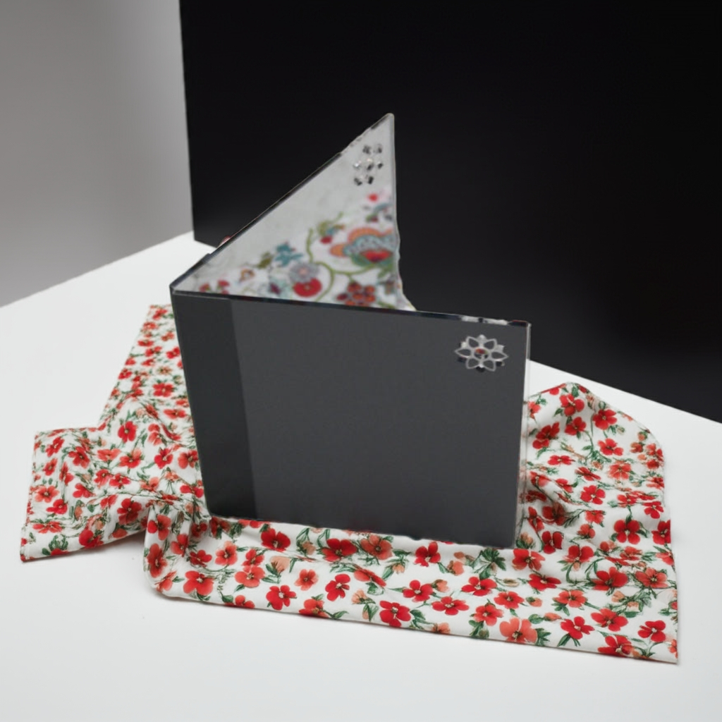 Fussy Cutting Mirror